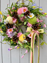 Load image into Gallery viewer, Pistachio Pastel Pomwreath - approx 25cm
