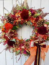 Load image into Gallery viewer, Sticky Toffee Pudding Pomwreath approx 35cm