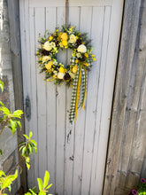 Load image into Gallery viewer, Easy Peasy Lemon Squeezy Pomwreath - approx 35cm