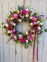 Load image into Gallery viewer, Sweet Bonbon Pomwreath - approx 35cm