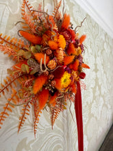 Load image into Gallery viewer, Marmalade Toadstool  Pomwreath - Small - approx 18cm. * Recommended for indoor use only.
