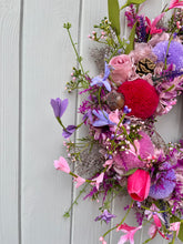 Load image into Gallery viewer, Rose &amp; Lavender Macarons Pomwreath - approx 35cm in size.
