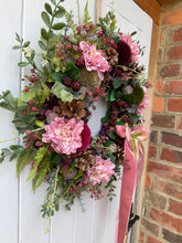 Load image into Gallery viewer, Berry Kiss Pomwreath - approx 35cm
