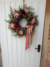Load image into Gallery viewer, Berry Kiss Pomwreath - approx 35cm
