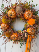 Load image into Gallery viewer, Toffee Crisp Pumpkin Pomwreath - approx 35cm
