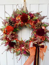 Load image into Gallery viewer, Sticky Toffee Pudding Pomwreath approx 35cm
