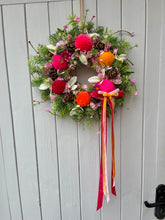 Load image into Gallery viewer, Pixie Posy Pomwreath - approx 25cm
