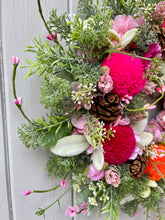 Load image into Gallery viewer, Pixie Posy Pomwreath - approx 25cm
