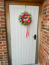 Load image into Gallery viewer, Pixie Posy Pomwreath - approx 25cm
