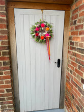 Load image into Gallery viewer, Pixie Posy Pomwreath - approx 25cm

