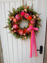 Load image into Gallery viewer, Pink Pumpkin Pomwreath - approx 35cm.
