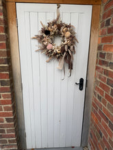 Load image into Gallery viewer, Autumn Mist Pomwreath - approx 30cm.
