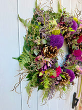 Load image into Gallery viewer, Berry Smoothie Pomwreath - approx 35cm
