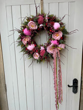 Load image into Gallery viewer, Berry Delight Pomwreath - approx 35cm
