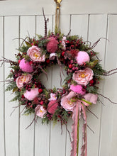 Load image into Gallery viewer, Berry Delight Pomwreath - approx 35cm
