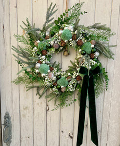 Peppermint Twilight Woodland Walk Pomwreath - approx 35cm