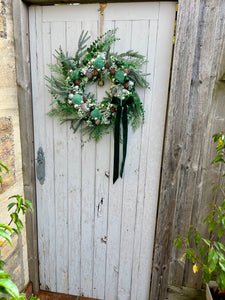 Peppermint Twilight Woodland Walk Pomwreath - approx 35cm