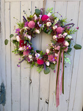 Load image into Gallery viewer, Sweet Bonbon Pomwreath - approx 35cm
