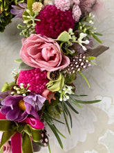 Load image into Gallery viewer, Pink Macaron PomHeart  - approx 25cm
